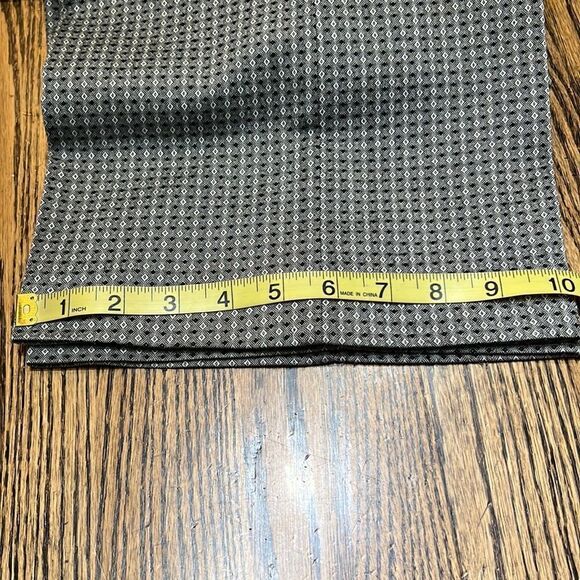 White House Black Market Slacks Gray & Black size 6 - Picture 8 of 8